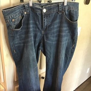 Ladies plus jeans